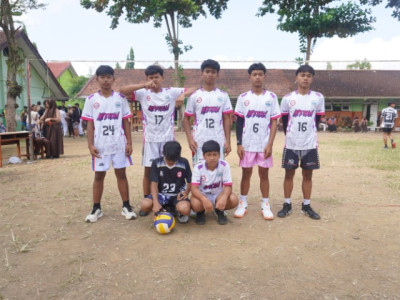 DSC09481 (Small)