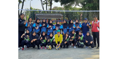 HUT RI KE 77