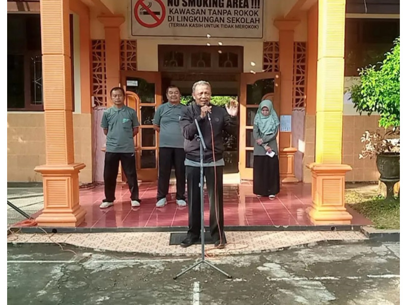 SMP Negeri 2 Watulimo Gelar Acara Pisah Kenang Purna Tugas